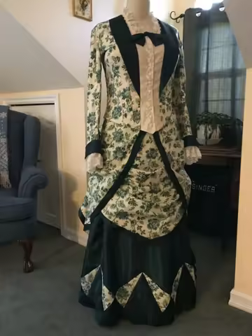 Historical Gilded Age Costume Victorian Edwardian Duchess Visiting Bustle Dress Elizabethan Queen Te