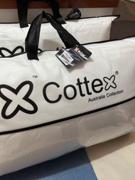 Cottex 羽絲絨枕