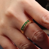 高冰綠翡翠鑲嵌14K金戒指 | 天然緬甸玉翡翠