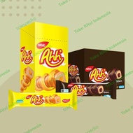 Richeese NABATI Ahh (10pcs x 15g)/Snack Nabati Ah Keju Panjang