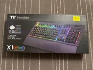 TT Premium X1 RGB 青軸機械鍵盤