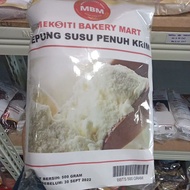 Tepung susu penuh krim