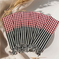 Southern bandana Type 2 - 1m6x0m4 and 1m7x0m6 - material: cotton20% poly80%