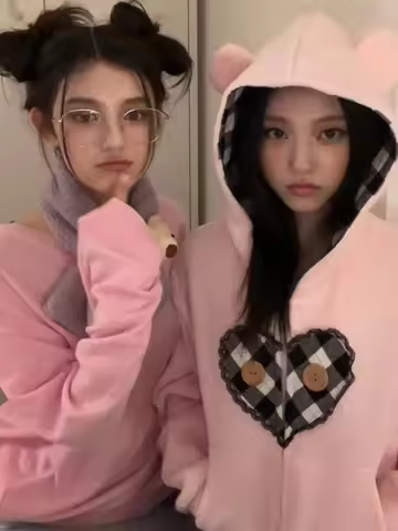 Haerin Loose Long Sve Hoodie Jaet Women's Comfortable Cotton Polyester Blend Love Heart Print Casual