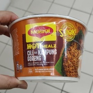 Maggi Hot Mealz Cili Ala Kampung Goreng Perisa Cili Ala Kampung Flavour Cil Ala Kampung Bowl 94g War