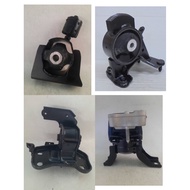 [J2 Auto Parts] Lexus 2015 NX200 * 1 Engine Foot