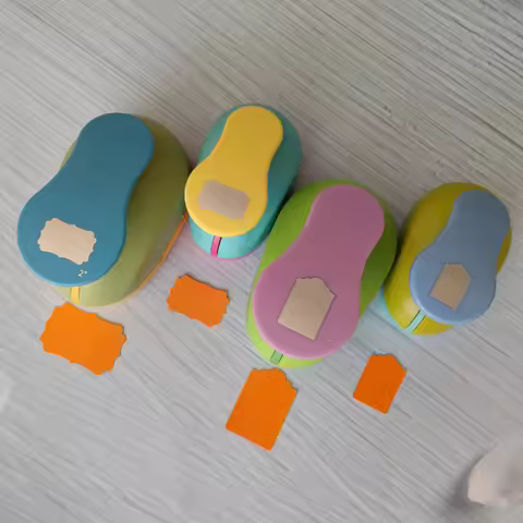 Kawaii Student Hole Punch DIY Handmade Cutter Card Craft Printing Puncher Tag Square Puncher 11mm 18