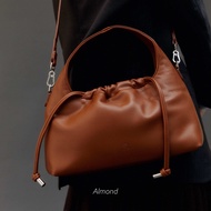 Jennie Bag Crossbody (13”) แบรนด์ Kindly Reminder
