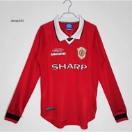 In StockRetro Edition Manchester United 1999/2000 Men‘S Manchester United Home Long Sleeve Football 