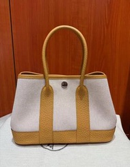 👏🏻門市現貨～🐎愛馬仕Hermes Garden Party 沙灘金帆布 w stamp