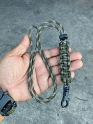 สายคล้องคอ ห้อยนกหวีด ห้อยบัตร ถักเชือกparacord 4mm.