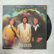 TOO MUCH HEAVEN-BEEGEES Size 7 Inches LP WW12