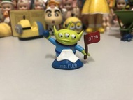 斜眼 富士山  🗻 三眼仔公仔 三眼仔figure 變裝三眼仔 野獸國 三眼仔remix  三眼怪 alien herocross  toystory 玩具總動員 反斗奇兵 迪士尼扭蛋 扭蛋  三眼仔