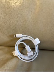 iPhone 充電線 (Type C  轉 Lighting, 一米）