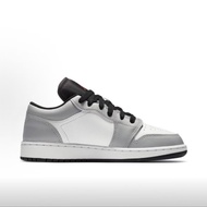 〖ร้านค้าของแท้〗jord 1 low Mens And Womens รันนิ่ง Shoes Sneakers รองเท้าวิ่ง รองเท้ากีฬา