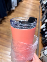 Uniqlo 20oz 保溫杯