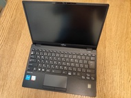 日本製造！超級新淨  Fujitsu Notebook laptop 手提電腦 U9311 只有a4紙大小窄邊框 超輕超方便880g 插頭齊全可升級ssd /i5-1145G7/16GB ram/25
