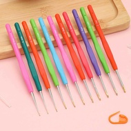 1 ROUND ROLLED HOOK small size -IP888