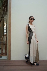 Weekend begins - Noir papillon patchwork maxi dress