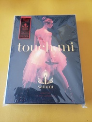 98%new (附外貼纸) Sammi 鄭秀文 touch mi World Tour Live 2DVD+ Karaoke DVD 套裝

。(保存極好接近全新，碟沒花)