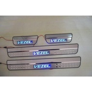 ホンダ VEZEL ベゼル LED スカッフ