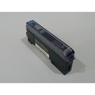 Keyence FS-V10 Hybrid Fiber Optic Amplifier  Expansion Type , Input Volt12-24VDC (new without box)