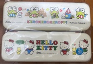 Sanrio 中古全新 hello kitty kero keroppi 膠筆盒