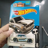 Hotwheels 1/64 BMW 2002