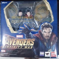 Marvel Avengers Infinity war Dr strange 奇異博士 shf 閃回頭雕披風