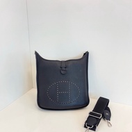 Hermes愛馬仕 Evelyne 29 黑銀依芙琳