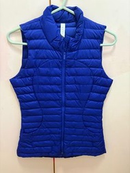 lululemon 深藍色羽絨背心