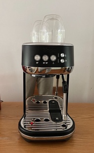 breville sage咖啡機，自用半年，用的太少閒置轉，原包裝都在，送原裝配件全套，加100送磨豆機