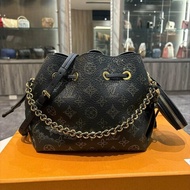 *SHIHNA名牌精品* LV M23392 Bella 水桶包