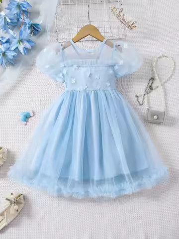A fashionable and elegant princess dress with a round tie and zipper for girls in summer