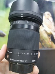 Sigma 18-300mm f3.5-6.3 nikon F mount