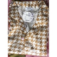 Pzama set includes 1sp