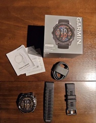 Garmin Fenix 8 Sapphire 智能手錶