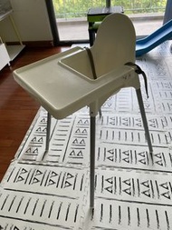 IKEA 兒童餐椅