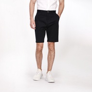 John Henry กางเกงผู้ชายขาสั้น ทรงเข้ารูป รุ่น JH S323MSHSM183 - สีดำ