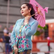 Kebaya Melaka Baba Nyonya Sulam Traditional Size S