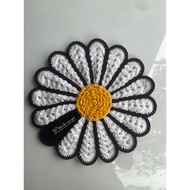 G-dragon daisy wool carpet without petals