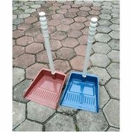Plastic Trash Dustpan Handle Dustpan