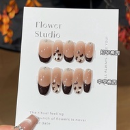 [Milk Coffee Toast] Autumn Classy Style Hand-Painted Brown Coffee Color French Leopard Print Chasing
