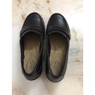 clarks loafers size 4 women  from UK (no box)