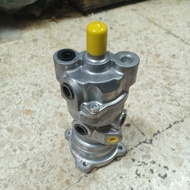 Brake Valve Brake Pedal ISUZU GIGA FVR FVZ FVM