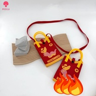 【MOGU】กระเป๋าใส่โทรศัพท์มือถือลายการ์ตูนจีนสีแดงปีใหม่กระเป๋าถือถักแบบแฟชั่นอเนกประสงค์แบบพกพาเปลี่ย