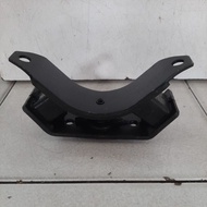Kijang KF20 (4K) TM-015B-3WC transmission mount