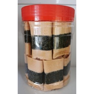 CNY Biscuit 年饼 SPECIAL SALE SEAWEED CHICKEN FLOSS EGG ROLL 紫菜鸡肉松蛋卷