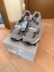 New balance U992GY 灰色us9.5 全新 2025ver .