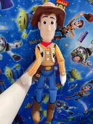 （人地賣$4/5xx）發聲版絕版貨尾‼️美版迪士尼正版反斗奇兵胡迪發聲公仔兒童陪睡公仔男朋友女朋友生日禮物玩具 toy story woody electric doll plush